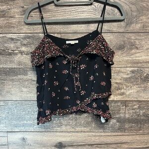 American Eagle Outfitters floral off-shoulder top in size XS.